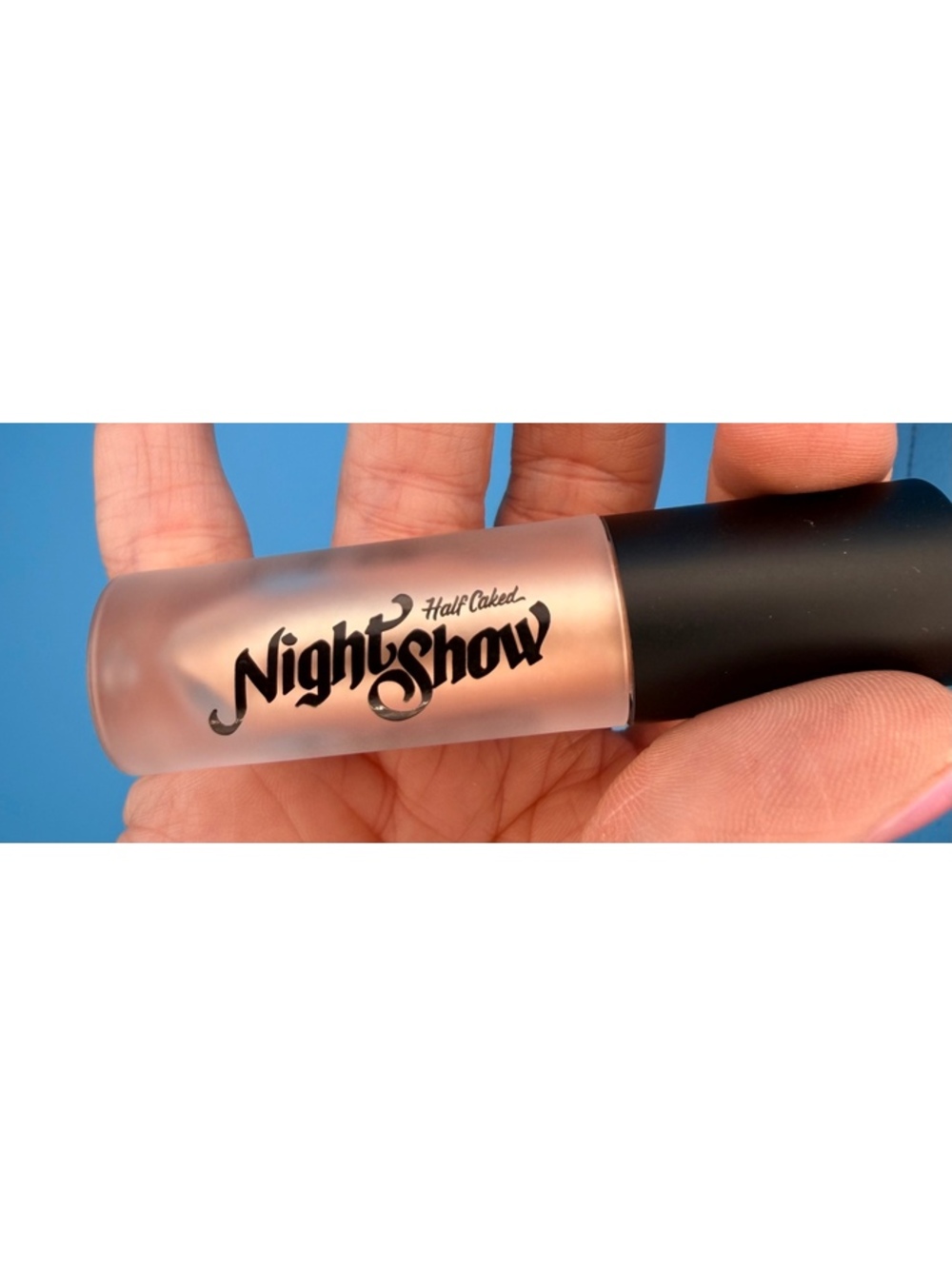 Night Show Half Caked Liquid Shadow in Beating Heart Baby